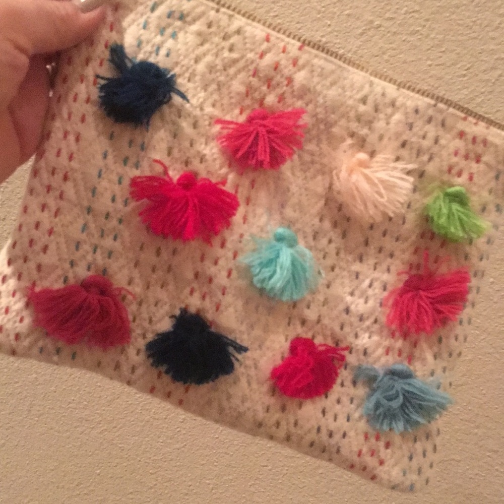 Cosmetic bag